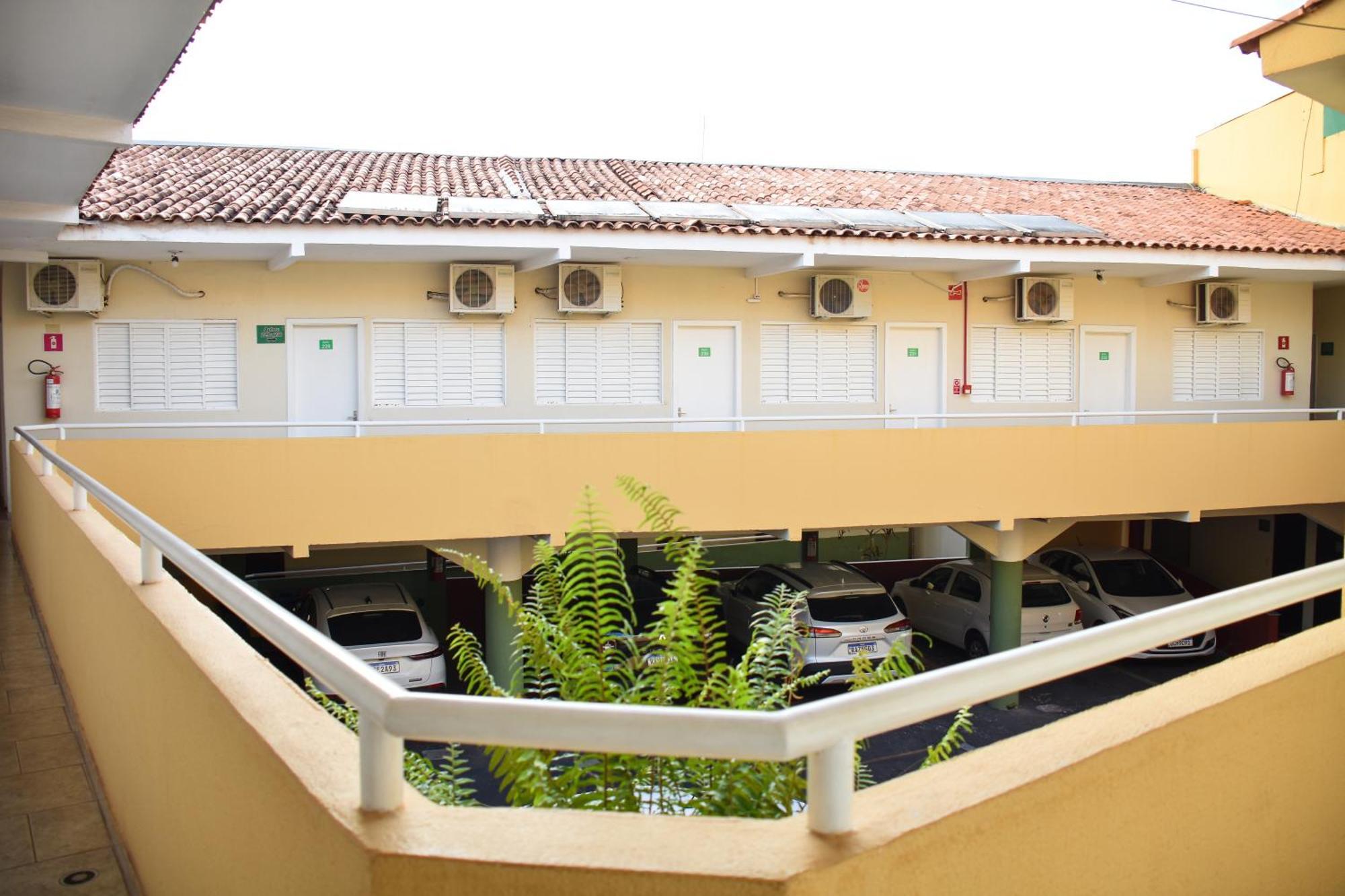 Hotel Casa Nova Várzea Grande Buitenkant foto