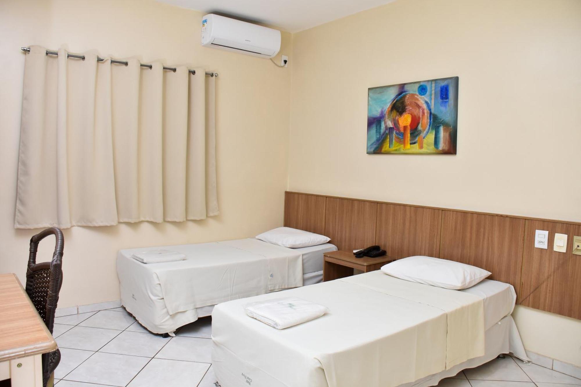Hotel Casa Nova Várzea Grande Buitenkant foto