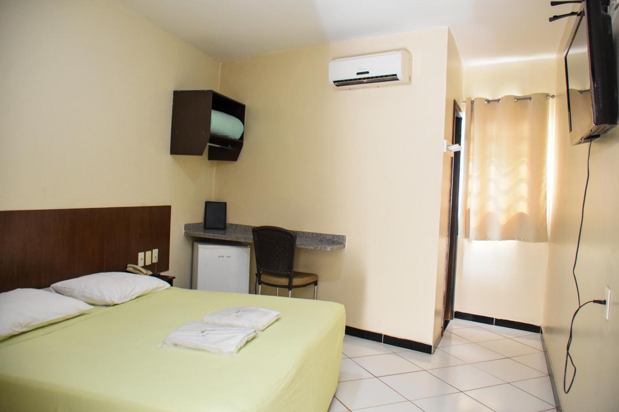 Hotel Casa Nova Várzea Grande Buitenkant foto