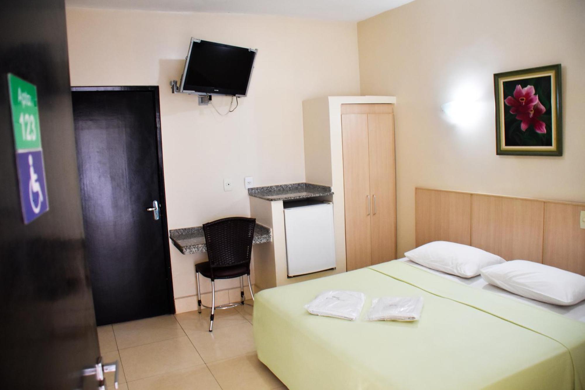 Hotel Casa Nova Várzea Grande Buitenkant foto