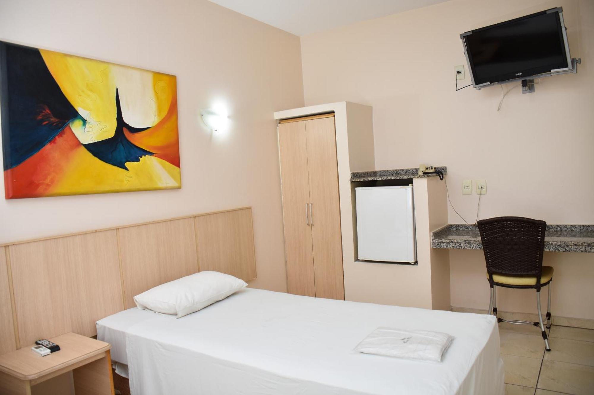 Hotel Casa Nova Várzea Grande Buitenkant foto